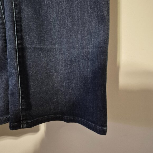 NWT Torrid Lean Jean High-Rise Boot Cut Super Soft Jeans Size 3 Tall - Picture 5 of 10